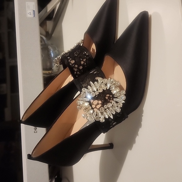 SJP BY SARAH JESSICA PARKER BLACK SATIN PUMP SIZE 35 - Picture 1 of 7